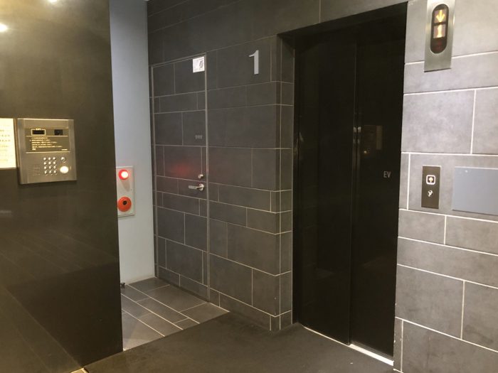 クレビック銀座店のエレベーター