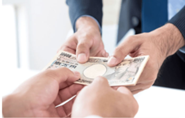 ステップ5:買取金額と契約内容に納得できるようであれば買取金額を受け取って買取成立