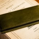 シンプルな長財布